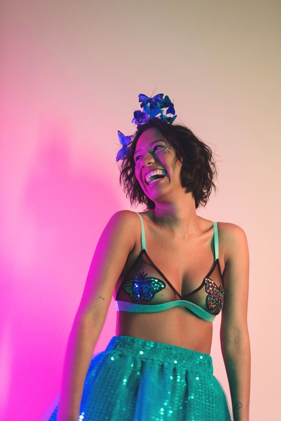 Looks simples e descolados para o Carnaval