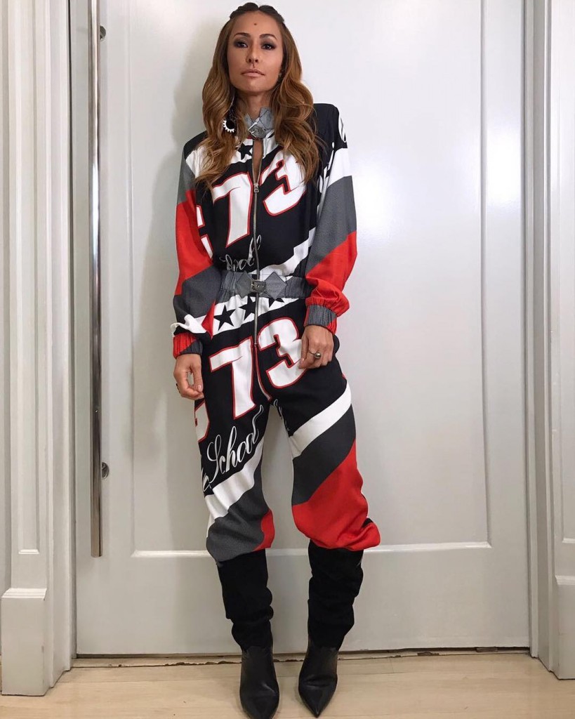 Sabrina é estilosa e gosta de ousar na hora de escolher um look. Seja para o Baile da Vogue ou para apresentar o seu programa, ela adora causar!
