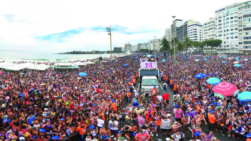 Quando: sábado (10)/ Onde: Praia de Copacabana, Copacabana/ Horas: 8h