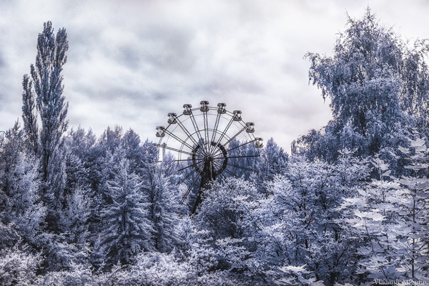 O fotógrafo Vladimir Migutin usou filtro infravermelho para fotografar Chernobyl