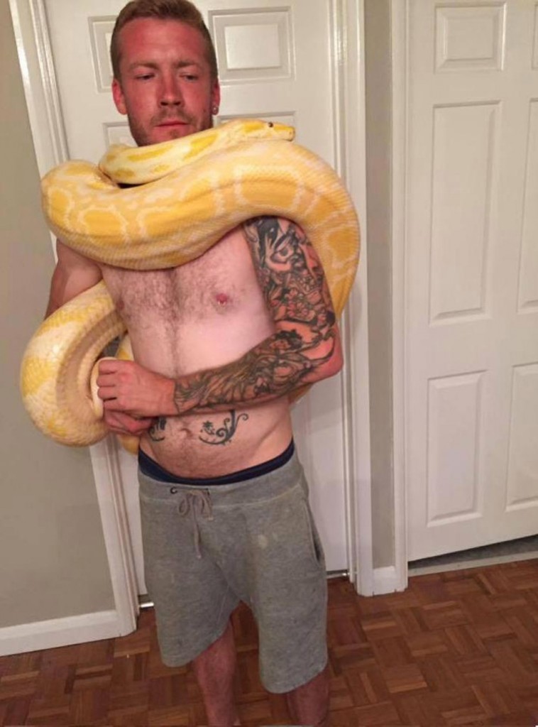  Dan Brandon, criador de cobras