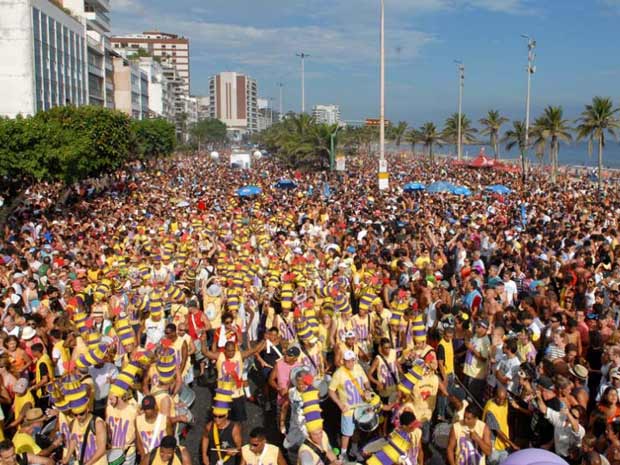 Quando: domingo (11)/ Onde: Teixeira de Melo, Praia, Ipanema/ Horas: 14h