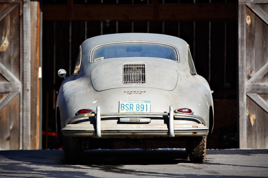 Carro raro que estava abandonado vai a leilão e pode custar R$ 2,2 milhões