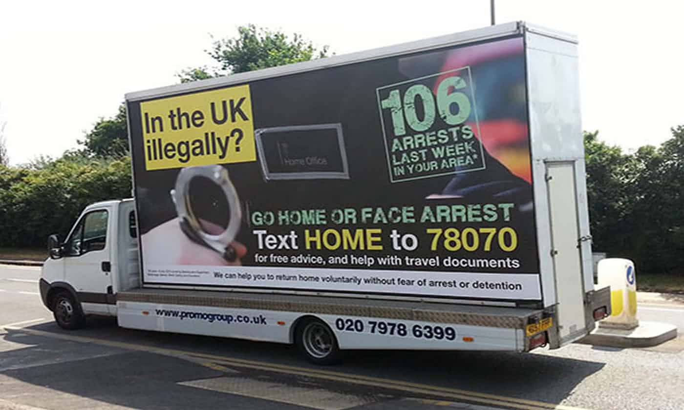 Relatório acusa governo britânico de incitar violência contra imigrantes