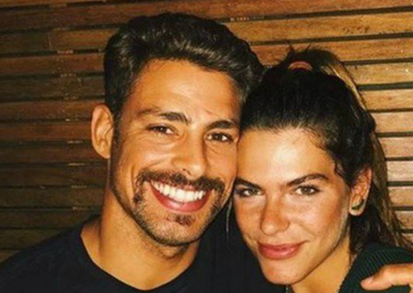 Mariana Goldfarb volta a morar com Cauã Reymond no Rio