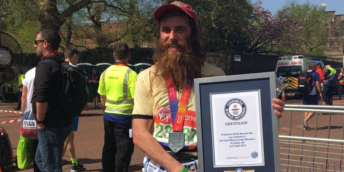 Forrest Gump da vida real quebra recorde em maratona de Londres