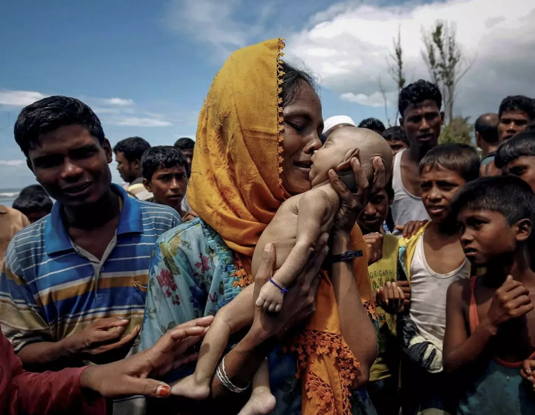 Fotógrafos registram momentos emocionantes de refugiados do Myanmar