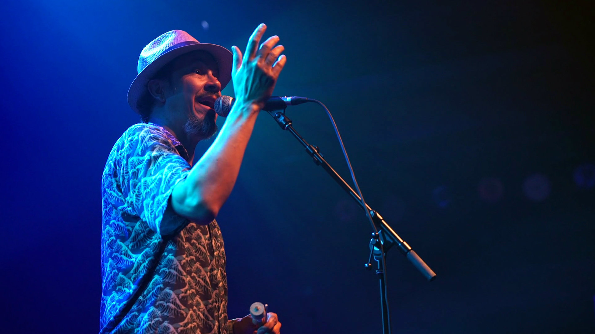 'O que informa e fertiliza a música brasileira vem da periferia', diz Siba