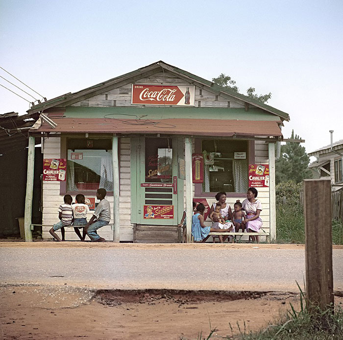 Fotos coloridas mostram cotidiano dos EUA nos anos 1950