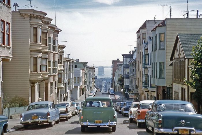 Fotos coloridas mostram cotidiano dos EUA nos anos 1950