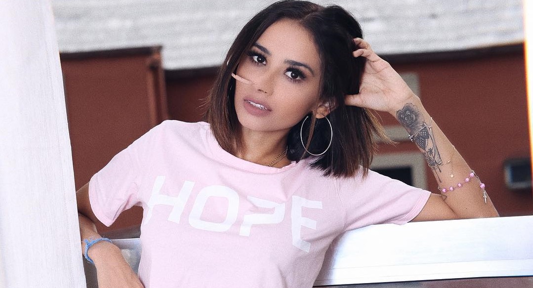 Nara Almeida: modelo morre aos 24 depois de um ano lutando contra o câncer