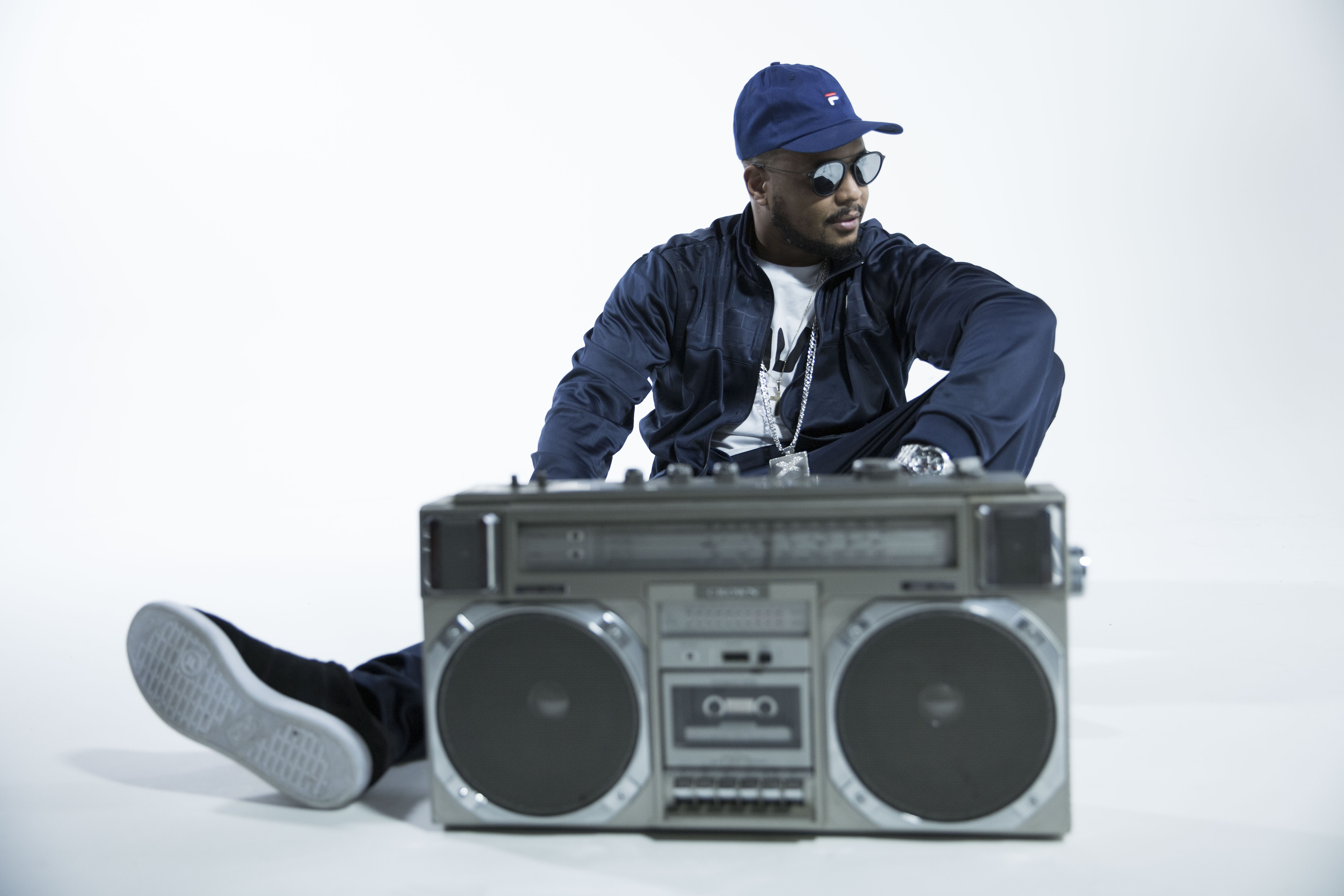 Afro-X deixa estilo gangsta de lado em novo álbum: 'O rap amadureceu'