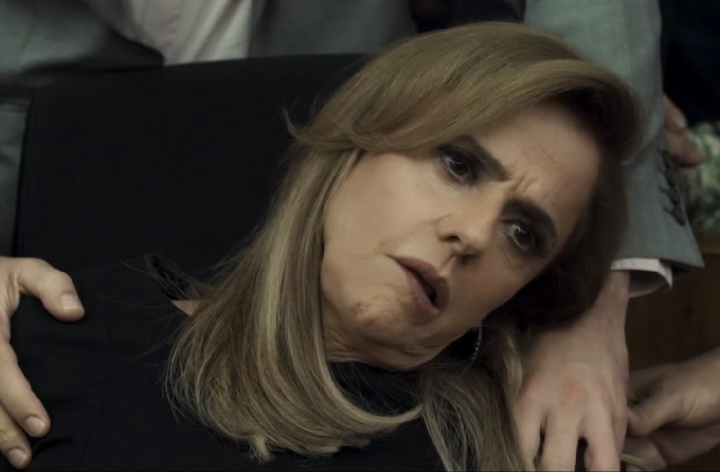 Marieta Severo bomba na web após cena com sequelas de  AVC