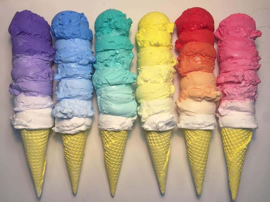De verdade ou mentirinha? Artista cria esculturas de sorvete