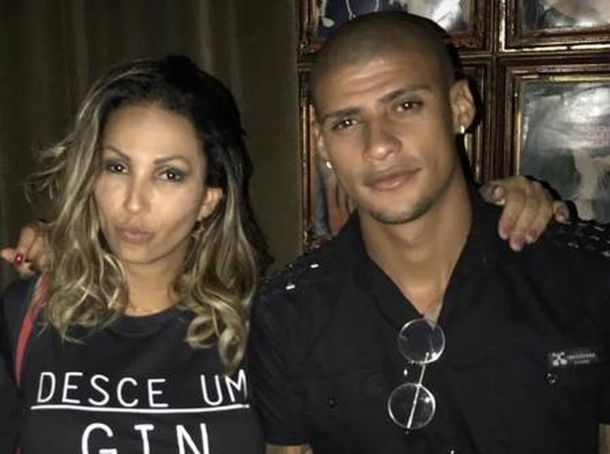 Valesca Popozuda nega fim de namoro