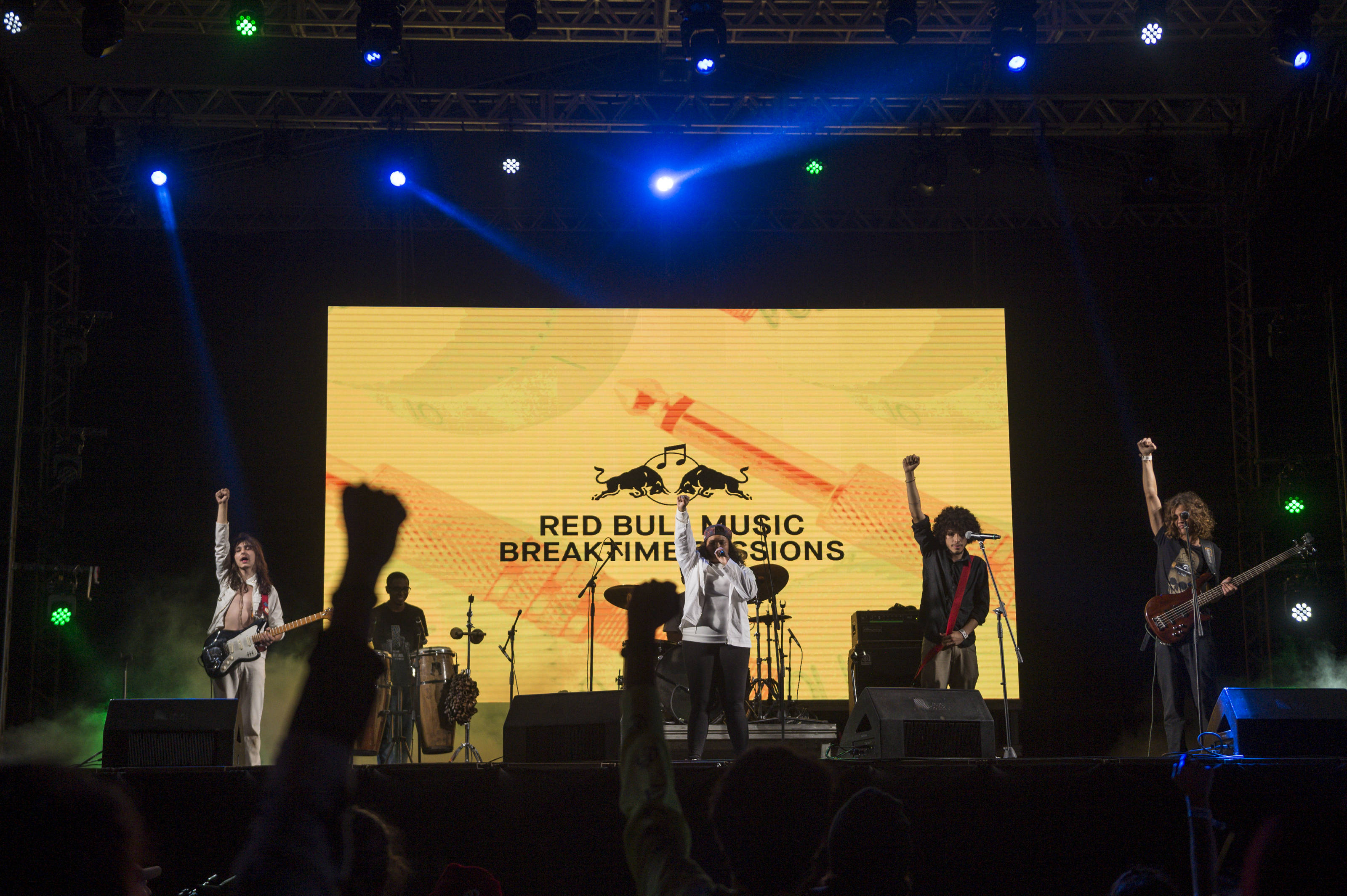 Enversos é a grande vencedora do 'Red Bull Music Breaktime Sessions'