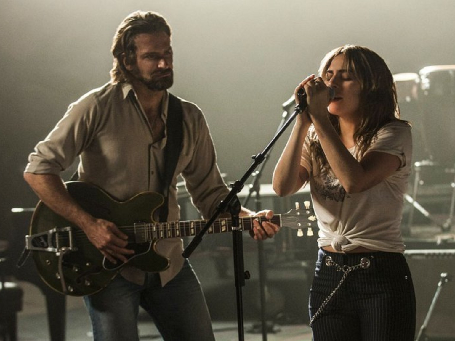 'Nasce Uma Estrela', com Lady Gaga e Bradley Cooper, ganha trailer
