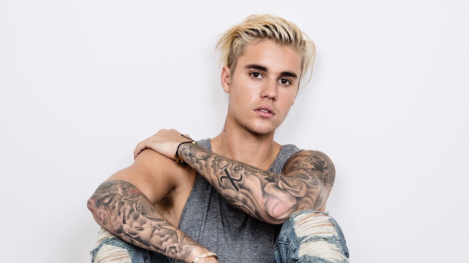 Justin Bieber é processado por homem com quem brigou após um jogo da NBA
