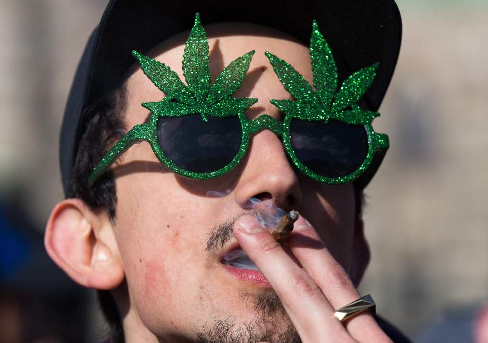 Canadá pode legalizar maconha para uso recreativo