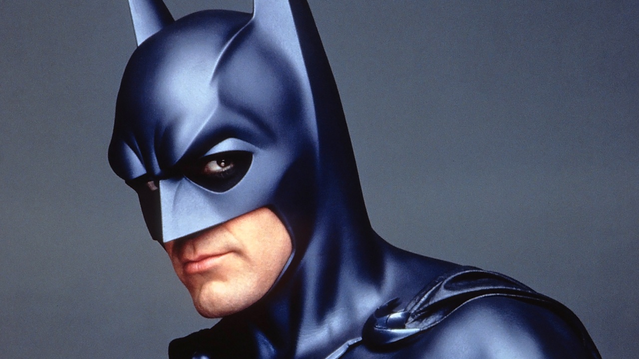 George Clooney diz que fiasco de 'Batman & Robin' o fez repensar a carreira