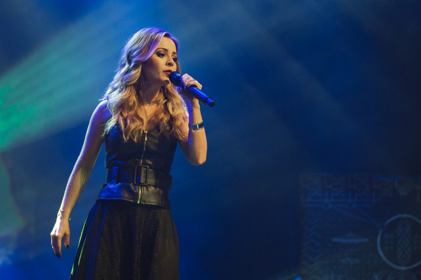 Angra com Sandy no Tom Brasil