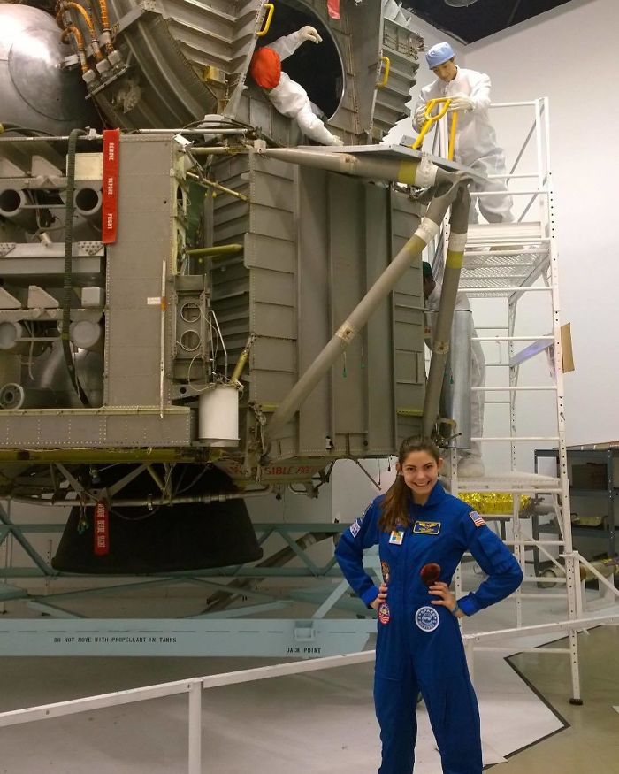 Nasa prepara garota de 17 anos para viagem a Marte