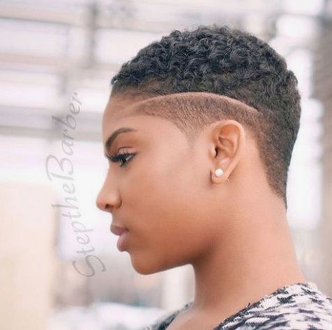 Inspire-se em anônimas e famosas com estilos diferentes de cabelo curtinho