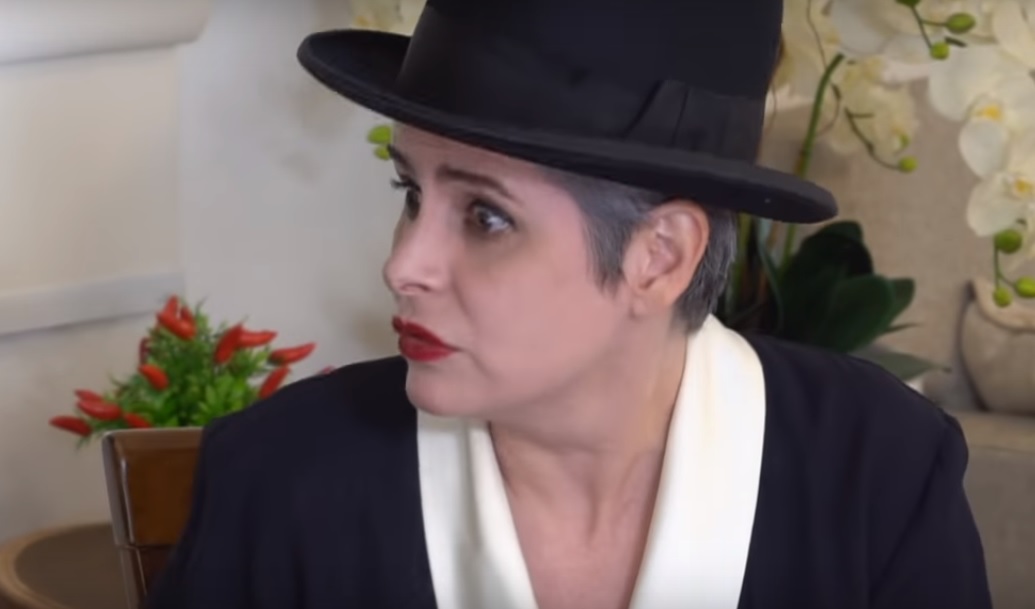 "Eu queria ser bissexual. É lindo!", afirma Fernanda Young