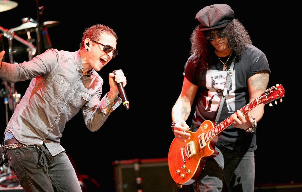 Slash revela que gravou música com Chester Bennington