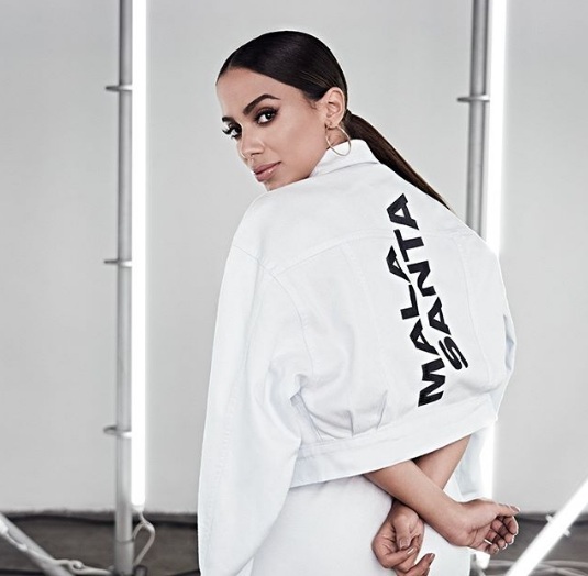 Anitta assina criação de peças para nova coleção em parceria com a C&A