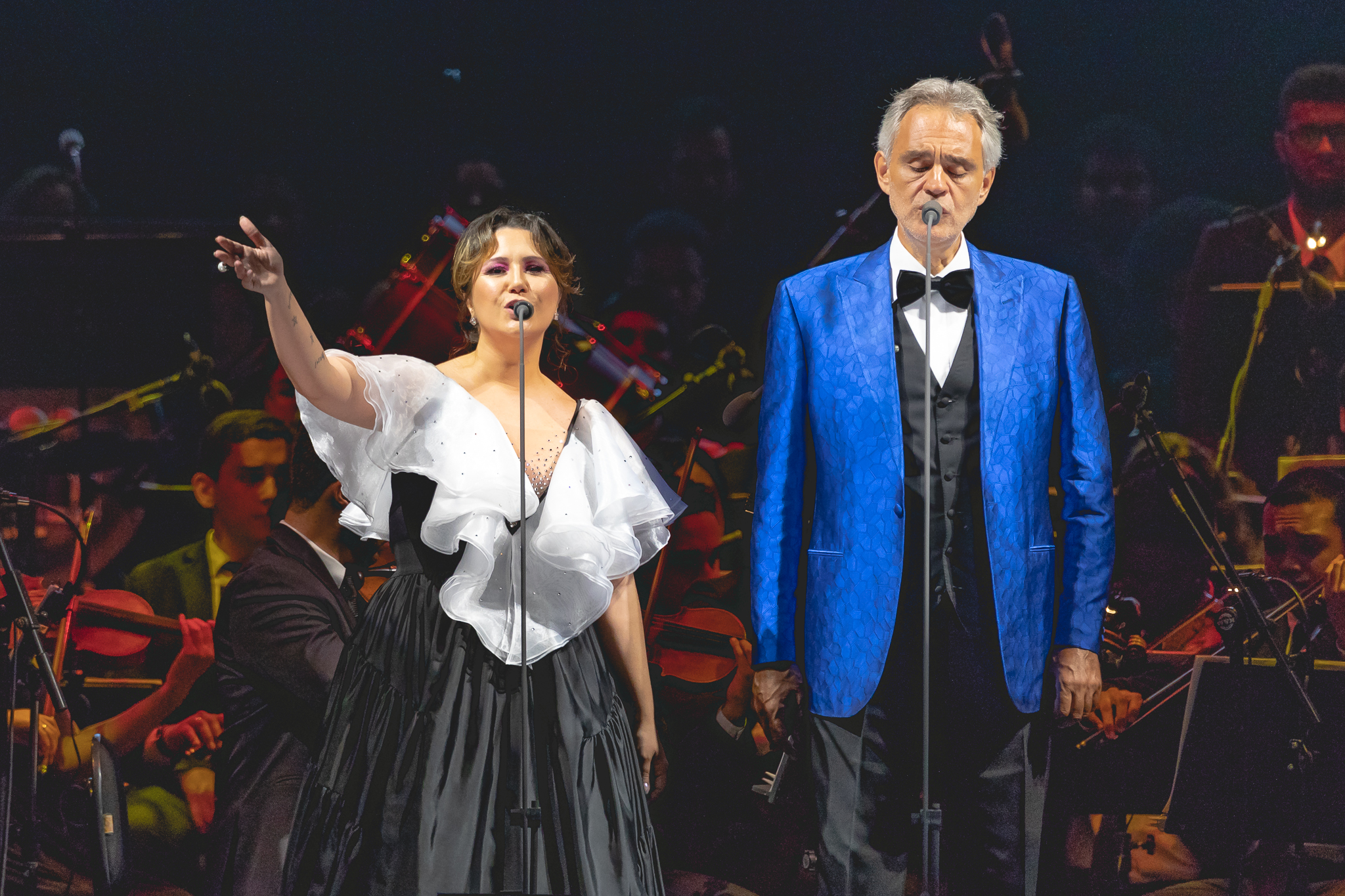 Com participação de Maria Rita, Andrea Bocelli encanta 45 mil pessoas em SP