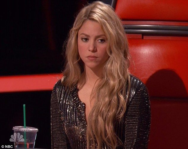A Agência Tributária Espanhola denunciou Shakira ao Ministério Público por, supostamente, ter cometido um crime fiscal entre 2011 e 2014. Segundo a acusação, a cantora deveria ter declarado que morava na Espanha durante esse período e deveria ter pago impostos ao governo pela maior parte dos lucros que obteve nessa época, o que não aconteceu.