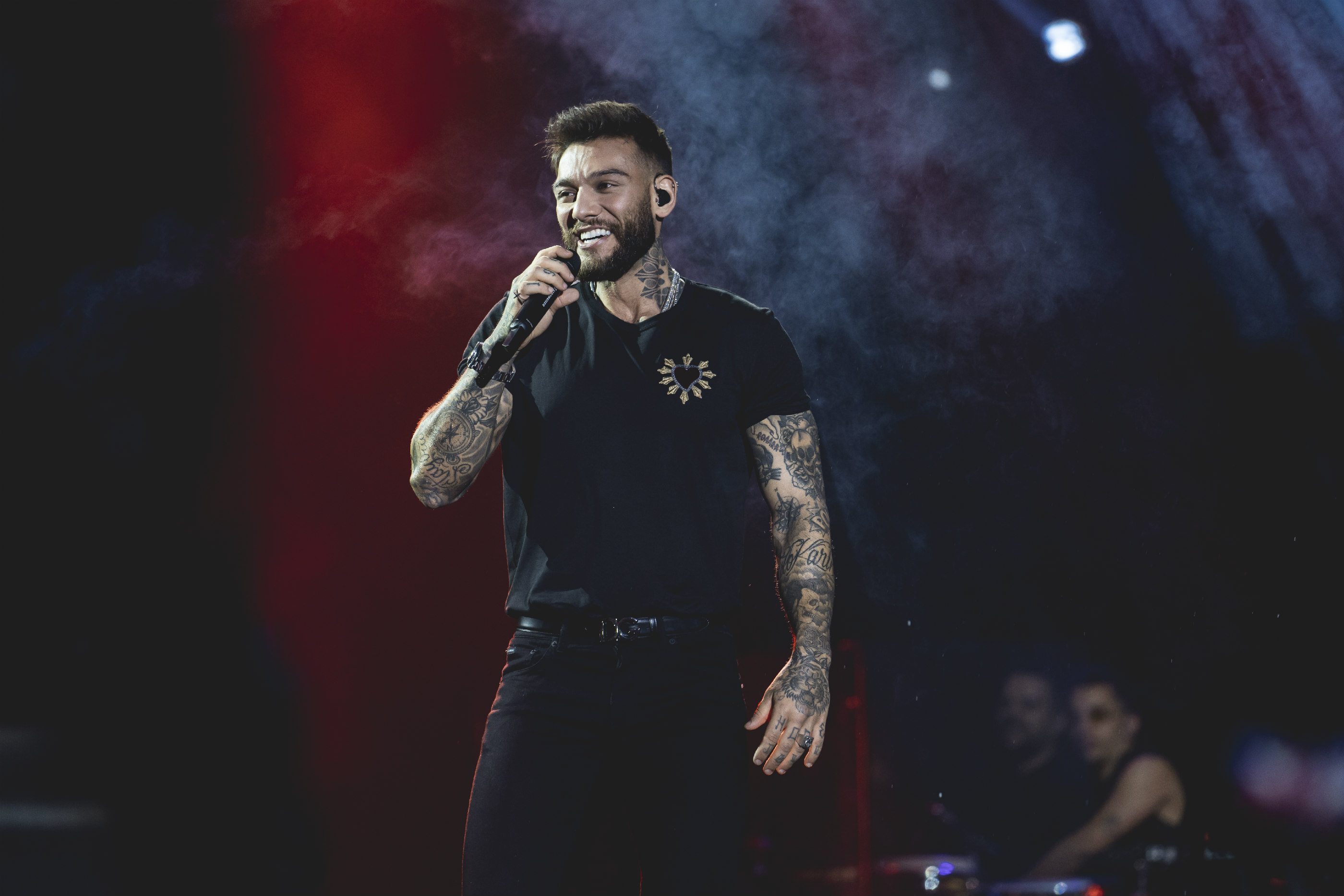 'Tenho um pezinho no pop rock', diz Lucas Lucco