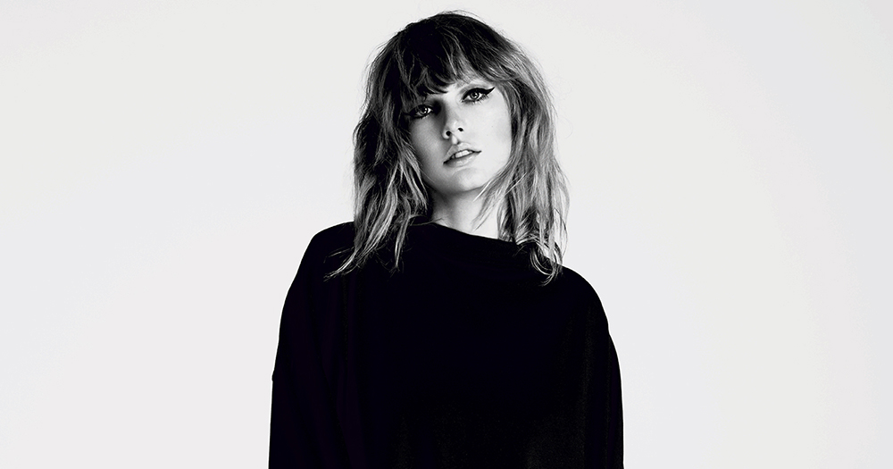 Taylor Swift faz doação de mais de R$ 50 mil à fã cuja mãe está em coma