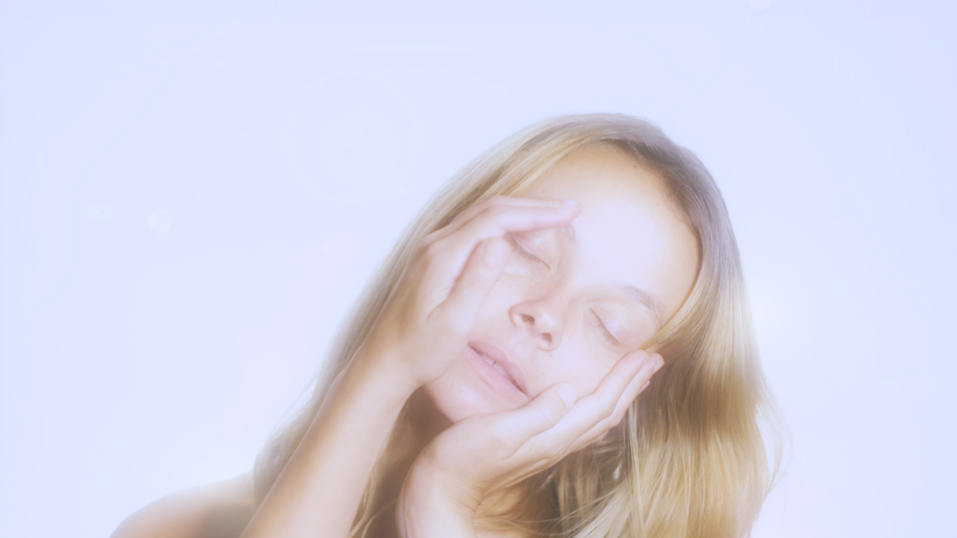 Pop e garage: francesa Laure Briard lança 'Kooky Sun', música de seu próximo álbum