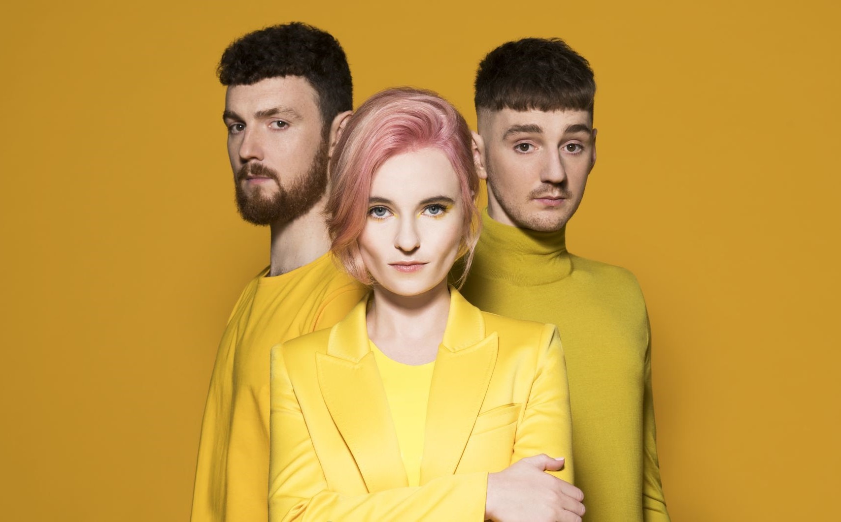 Pela 1ª vez no Brasil, Clean Bandit promete 'grande festa' em show de São Paulo