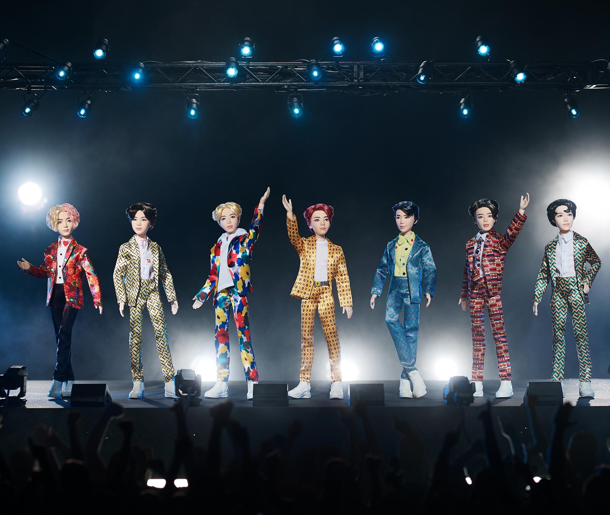 Bonecos inspirados no BTS são revelados e viram memes