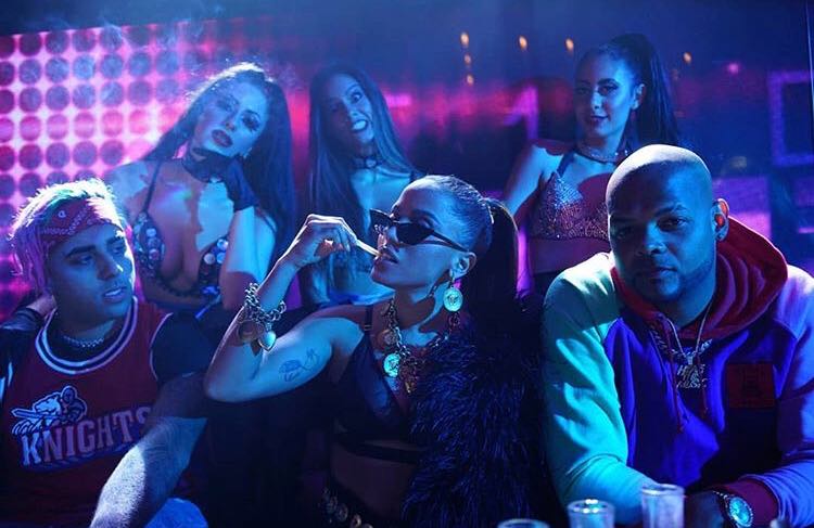 'Sin Miedo', com participação de Dj Luian e Mambo Kingz
