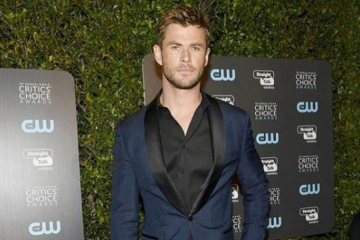 Chris Hemsworth anuncia pausa na carreira para cuidar dos filhos
