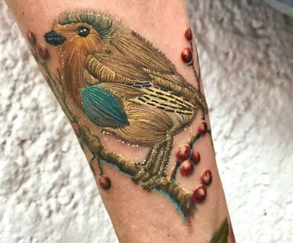 Desenhos que imitam pontos de bordado são nova moda entre tattoos