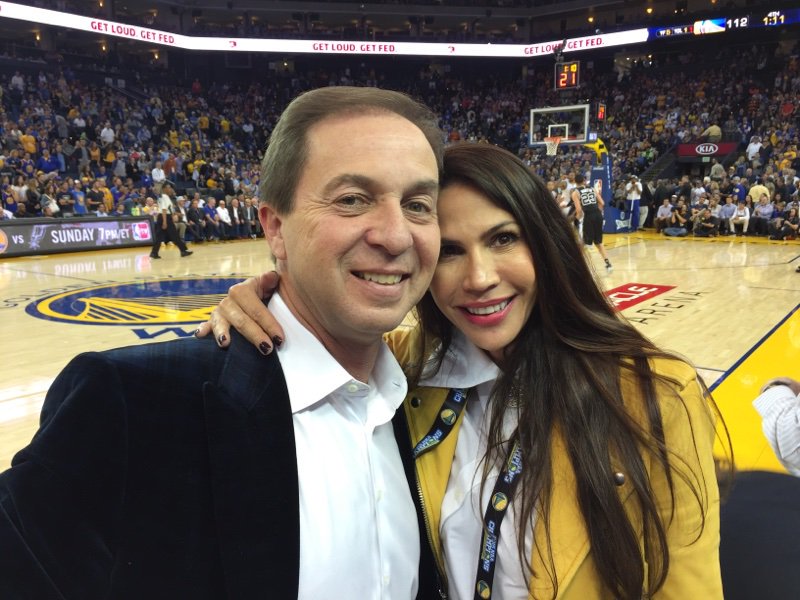 Nicole Curran com o marido, Joe Lacob