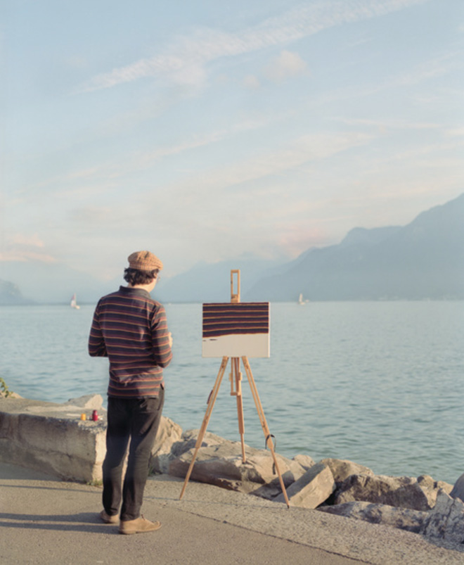 Hank Schmidt in der Beek é um pintor que usa de suas técnicas para ir a vistas maravilhosas e, em vez pintar o que vê, pinta suas próprias blusas.