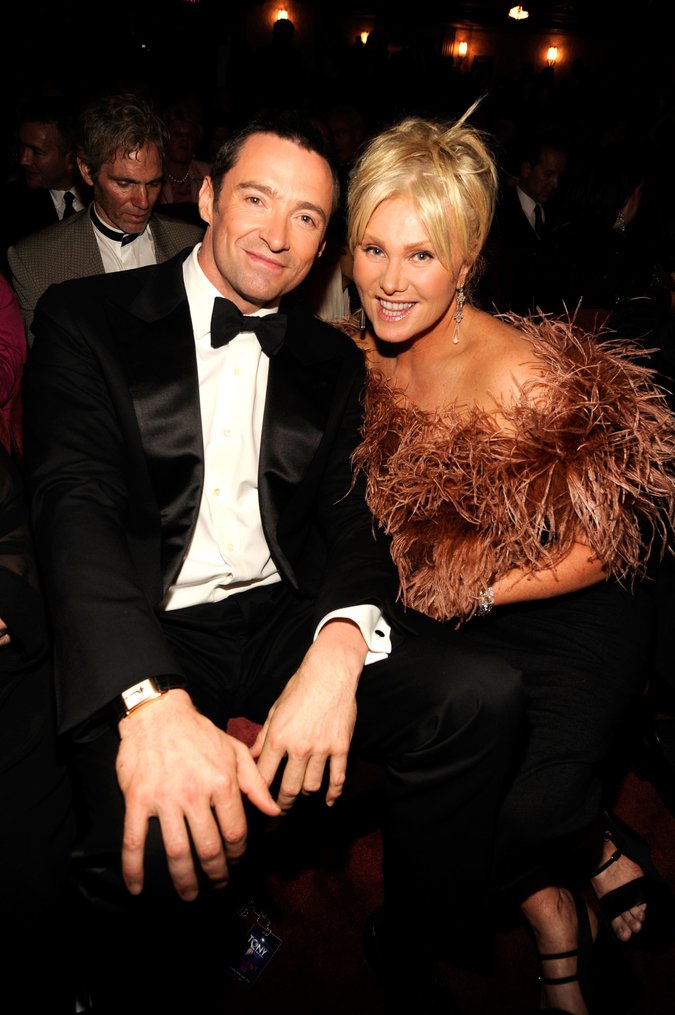 Hugh Jackman (Wolverine) e Deborra-Lee Furness casaram em 1996 um ano após se conhecerem.