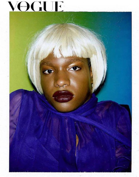 Modelo posa para a Vogue britânica
