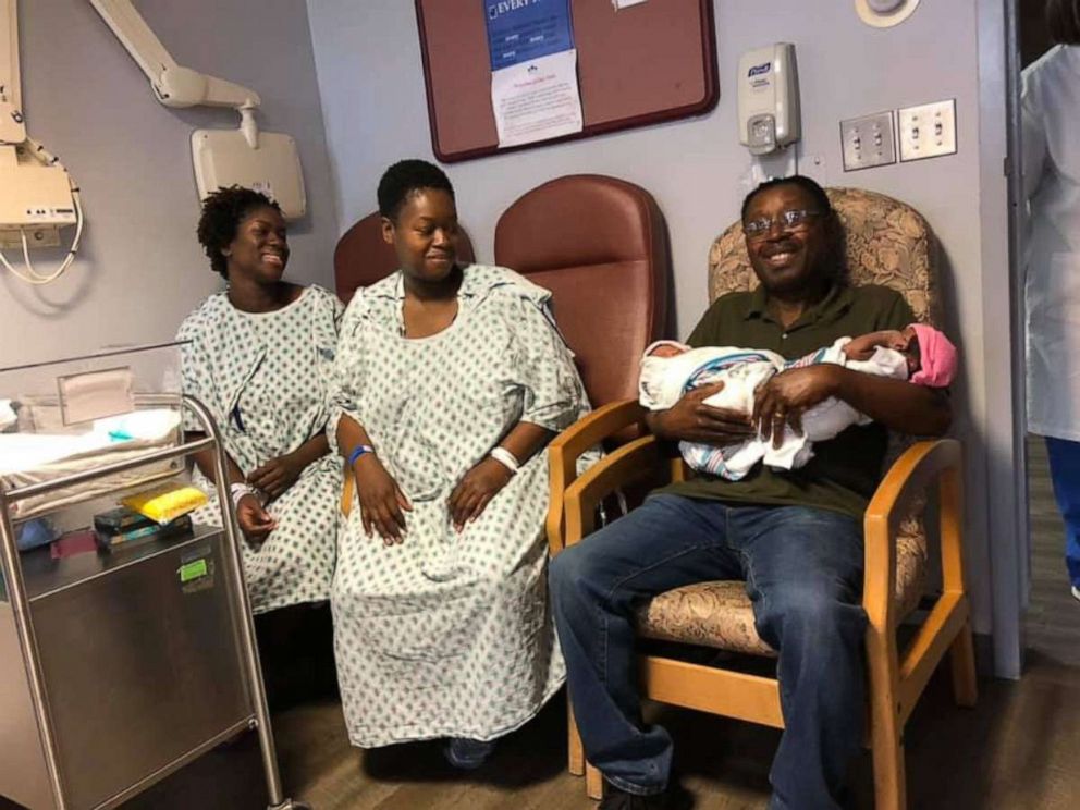 Irmãs têm parto no mesmo hospital, no mesmo dia, no aniversário do pai