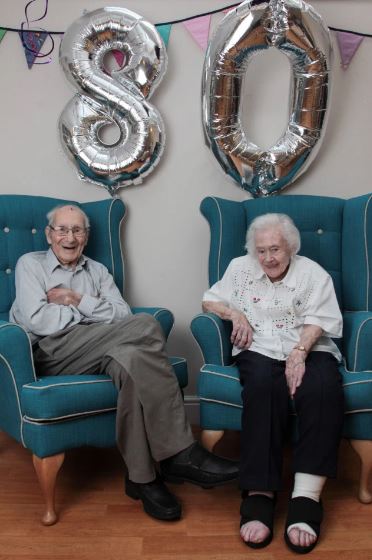 Casal comemora 80 anos de casamento