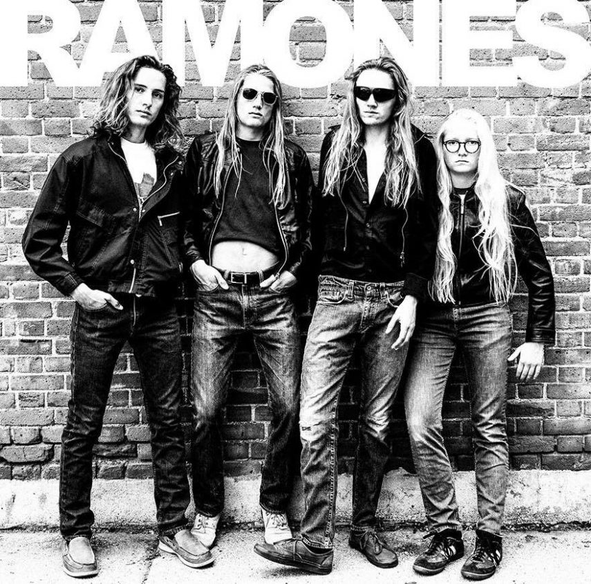 Ramones, 'Ramones'