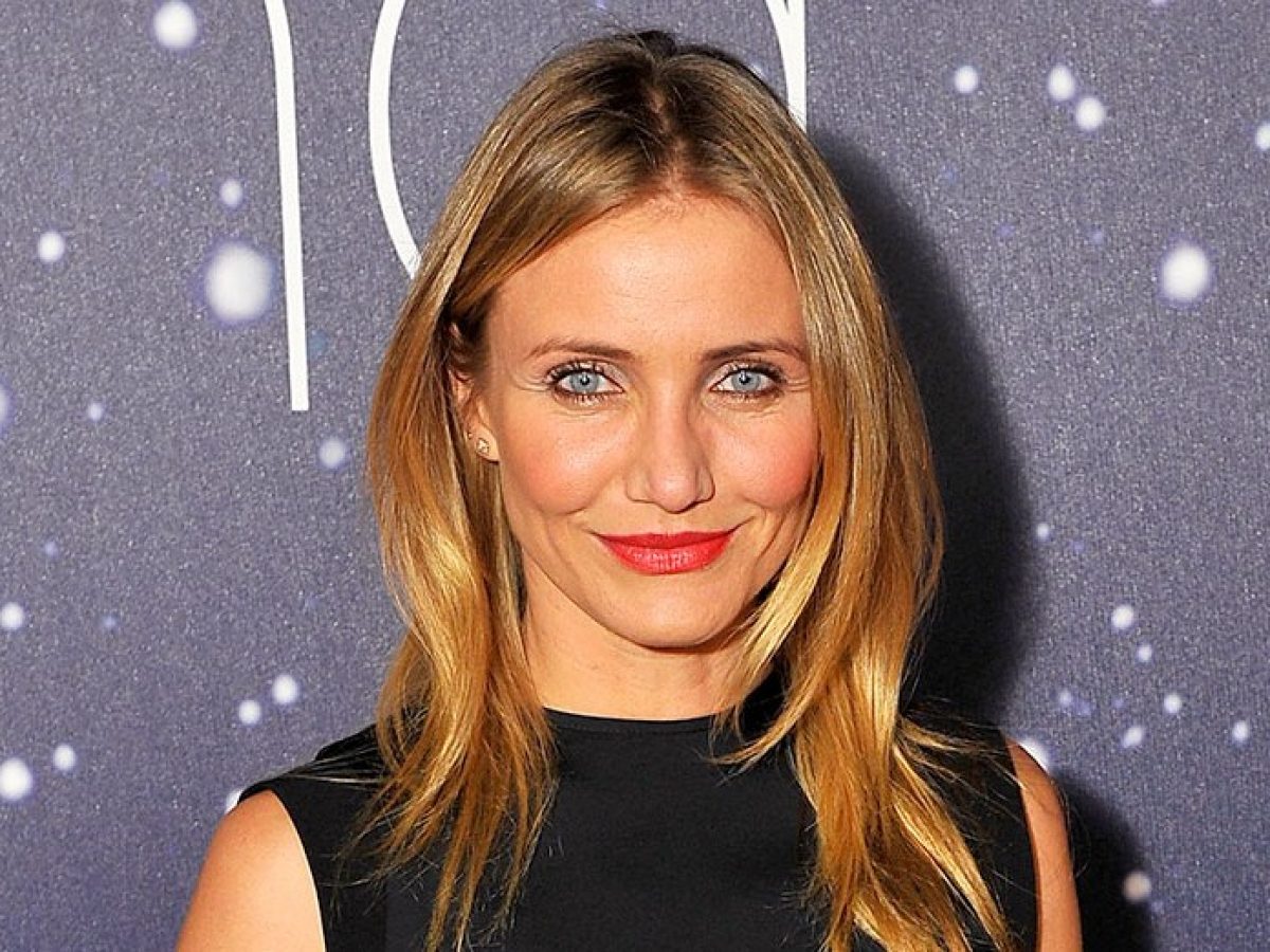 Segundo revista, Cameron Diaz está grávida do primeiro filho aos 47 anos –  Vírgula