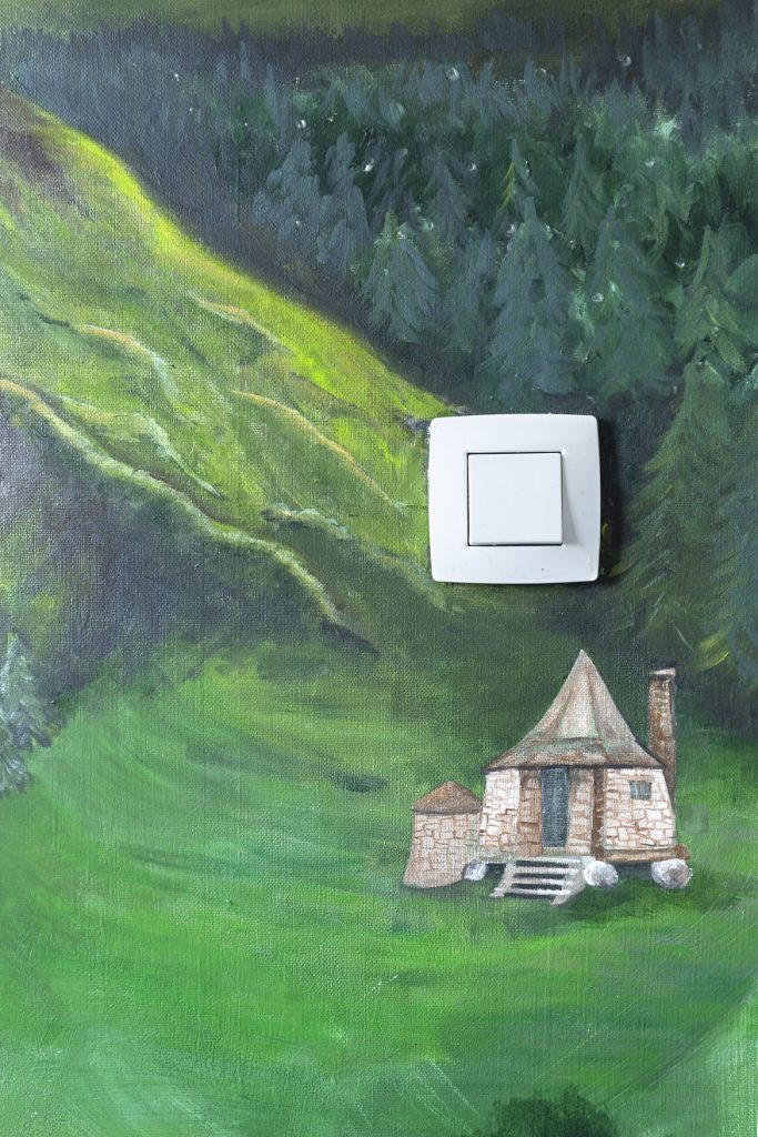 Rico em detalhes, a artista não esqueceu de adicionar a cabana de Hagrid