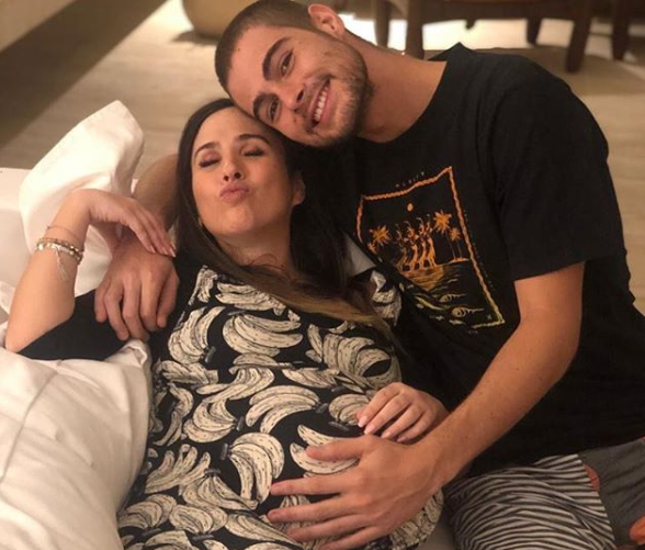 Tatá Werneck 'pede opinião' à filha sobre nome em ultrassom fofíssimo